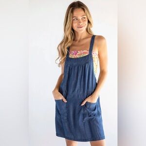 ✨🍄🌷 Natural Life Dakota Tie-Back Dress